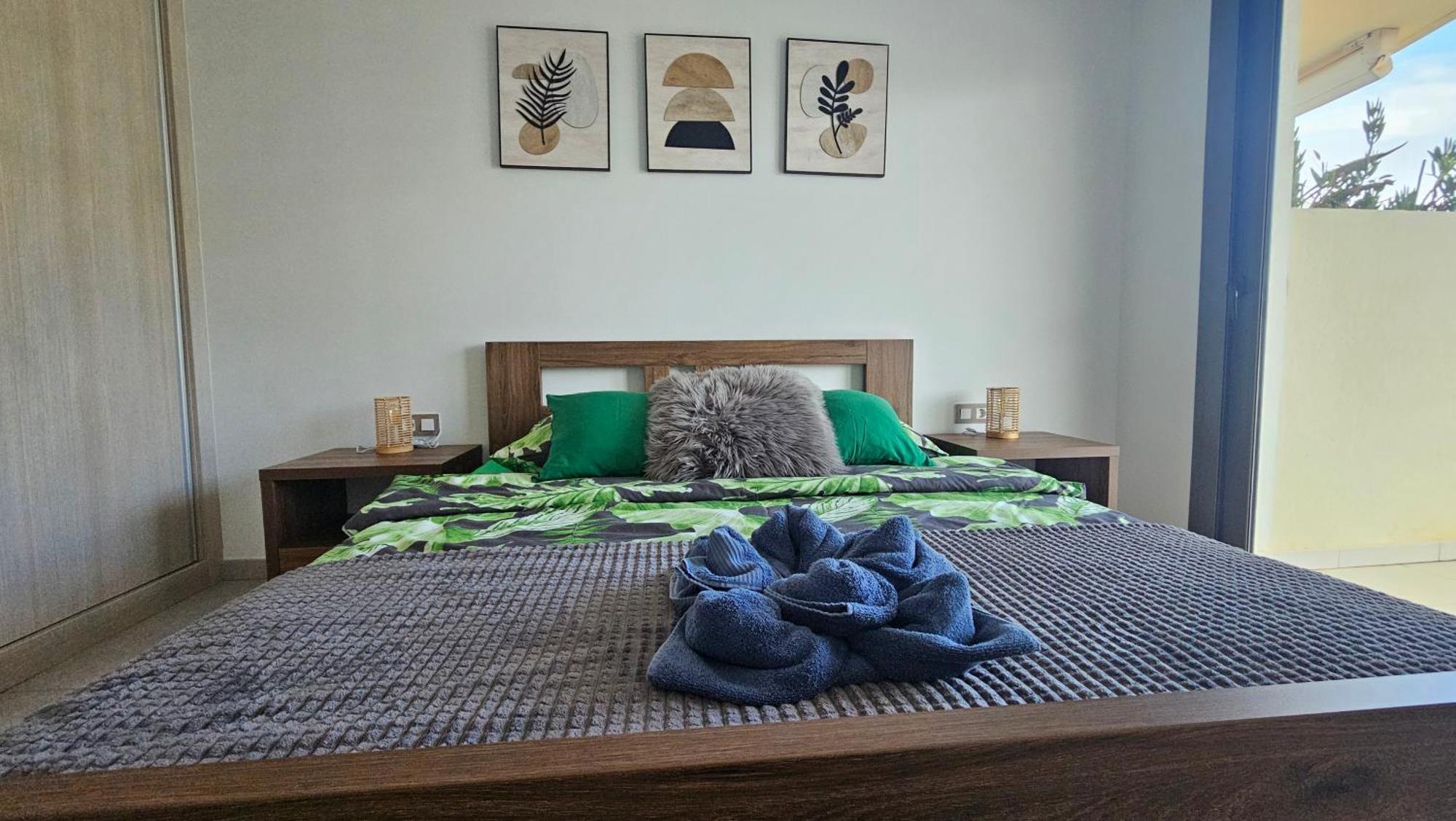 Happy Place Apartament Ареналес дел Сол Екстериор снимка